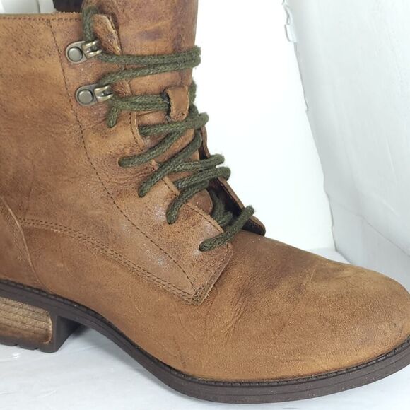 Ugg Women's Denali US8 Brown Leather Lace Up Sheepskin Lined LaceUp Combat Boots - Picture 14 of 16